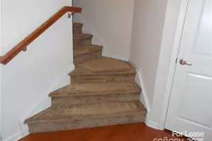 2605 Silverthorn Dr, Charlotte, NC 28273 - Photo 3