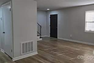 11011 Park Rd, Charlotte, NC 28226 - Photo 3