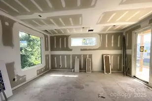 221 Walnut Ave, Charlotte, NC 28208 - Photo 15