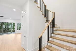 1420 E 35th St, Charlotte, NC 28205 - Photo 7