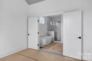 1420 E 35th St, Charlotte, NC 28205 - Photo 23