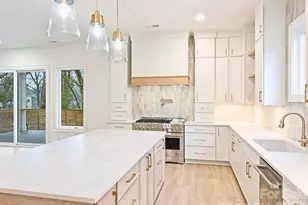 1420 E 35th St, Charlotte, NC 28205 - Photo 19