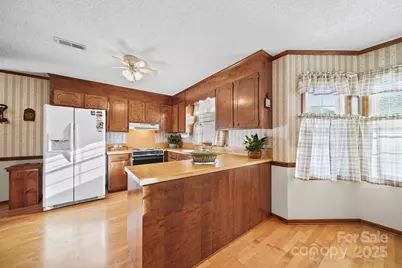 912 Cathedral Drive, Belmont, NC 28012 - Photo 7