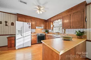 912 Cathedral Dr, Belmont, NC 28012 - Photo 5