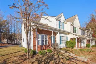 5305 Magnolia Tree Ln, Charlotte, NC 28215 - Photo 1