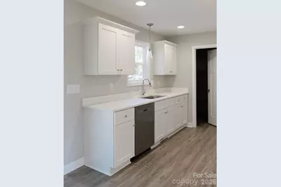 308 New Street, York, SC 29745 - Photo 5