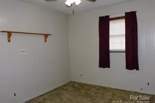 1204 Limerick Ln, York, SC 29745 - Photo 7