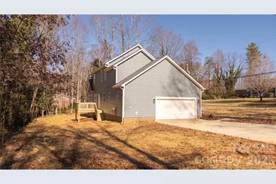 1326 Brentwood Drive, Newton, NC 28658 - Photo 25