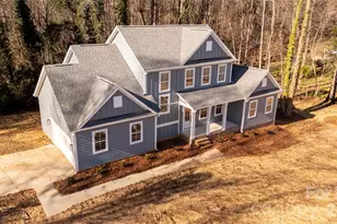 1326 Brentwood Dr, Newton, NC 28658 - Photo 3