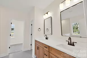 1326 Brentwood Dr, Newton, NC 28658 - Photo 13