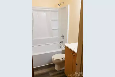 1121 Grovewood Drive, Charlotte, NC 28208 - Photo 43