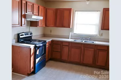 1121 Grovewood Drive, Charlotte, NC 28208 - Photo 23