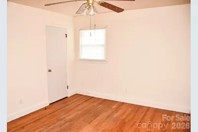 1121 Grovewood Drive, Charlotte, NC 28208 - Photo 25