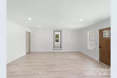 13530 Four Oaks Lane, Matthews, NC 28105 - Photo 25