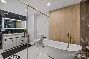 13530 4 Oaks Ln, Matthews, NC 28105 - Photo 17