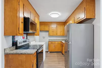 1126 Old US 70 Highway W, Black Mountain, NC 28711 - Photo 9