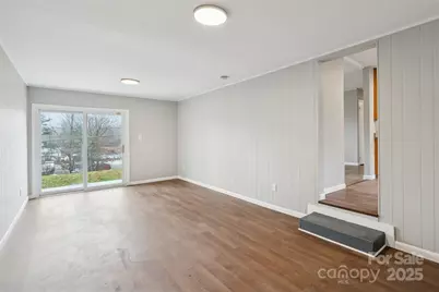 1126 Old US 70 Highway W, Black Mountain, NC 28711 - Photo 7