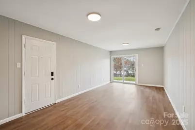 1126 Old US 70 Highway W, Black Mountain, NC 28711 - Photo 5