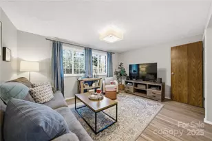 1235 Scaleybark Rd, Charlotte, NC 28209 - Photo 11