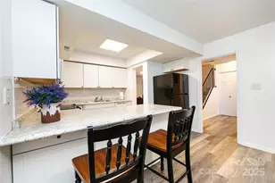 8307 Cricket Lake Dr, Charlotte, NC 28277 - Photo 11