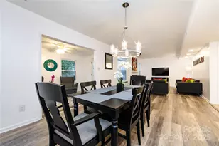 8307 Cricket Lake Dr, Charlotte, NC 28277 - Photo 17