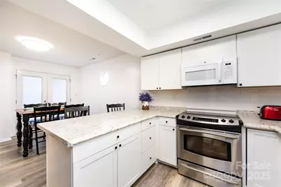 8307 Cricket Lake Drive, Charlotte, NC 28277 - Photo 3