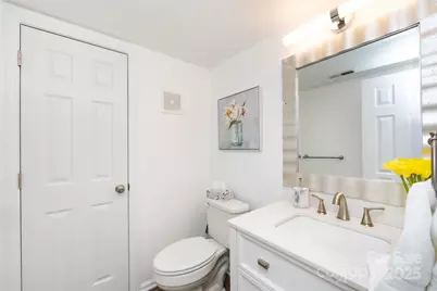 8307 Cricket Lake Drive, Charlotte, NC 28277 - Photo 23