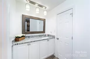 8307 Cricket Lake Dr, Charlotte, NC 28277 - Photo 31