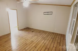 6 Woodland St, Spruce Pine, NC 28777 - Photo 7