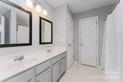 8611 Sabella Lane, Charlotte, NC 28216 - Photo 23