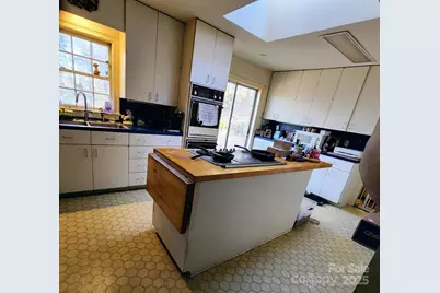 126 Gwyn Street, North Wilkesboro, NC 28659 - Photo 37