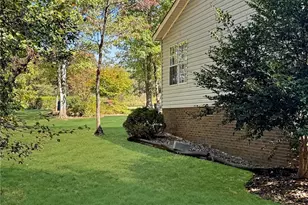 121 Haystack Ln, Olin, NC 28660 - Photo 5