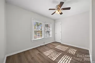 807 N Morris St, Gastonia, NC 28052 - Photo 15