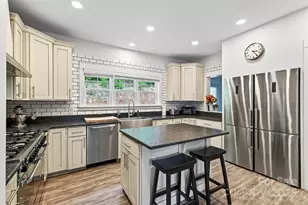 8026 Buck Creek Rd, Marion, NC 28752 - Photo 11