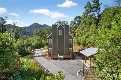 8026 Buck Creek Road, Marion, NC 28752 - Photo 3