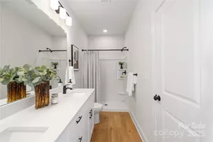 521/525 N Linwood Ave, Charlotte, NC 28216 - Photo 15