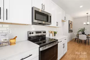 521/525 N Linwood Ave, Charlotte, NC 28216 - Photo 9