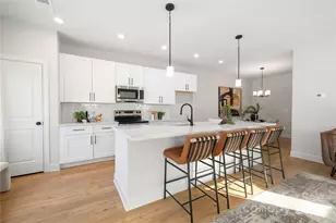 521/525 N Linwood Ave, Charlotte, NC 28216 - Photo 3