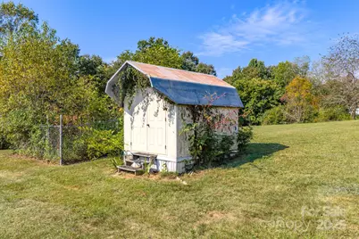 531 Bryson Road, Candler, NC 28715 - Photo 37