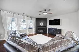 115 Lassen Ln, Mooresville, NC 28117 - Photo 9