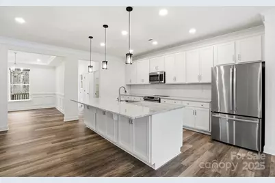 10223 Glenmere Creek Circle, Charlotte, NC 28262 - Photo 9