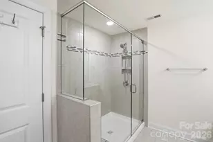 10223 Glenmere Crk Cir, Charlotte, NC 28262 - Photo 19