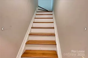 8711 Piccone Brook Ln, Charlotte, NC 28216 - Photo 9