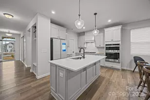 3252 Cheyney Park Dr, Charlotte, NC 28269 - Photo 23