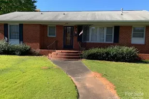 4630 Kipling Dr, Charlotte, NC 28212 - Photo 1