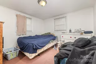 117 Thomas Ave, Oakboro, NC 28129 - Photo 5