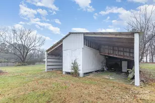 117 Thomas Ave, Oakboro, NC 28129 - Photo 11