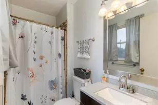 21 W Chapel Rd, Asheville, NC 28803 - Photo 15