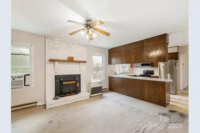 21 W Chapel Road, Asheville, NC 28803 - Photo 7