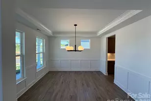 1367 Knob Crk Dr, Gastonia, NC 28054 - Photo 5